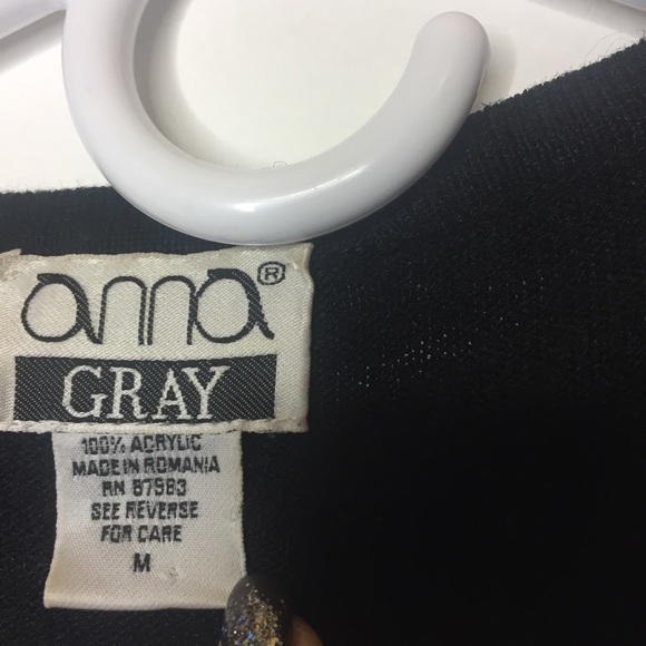 Anna Gray Medium Black Cardigan - Picture 3 of 4